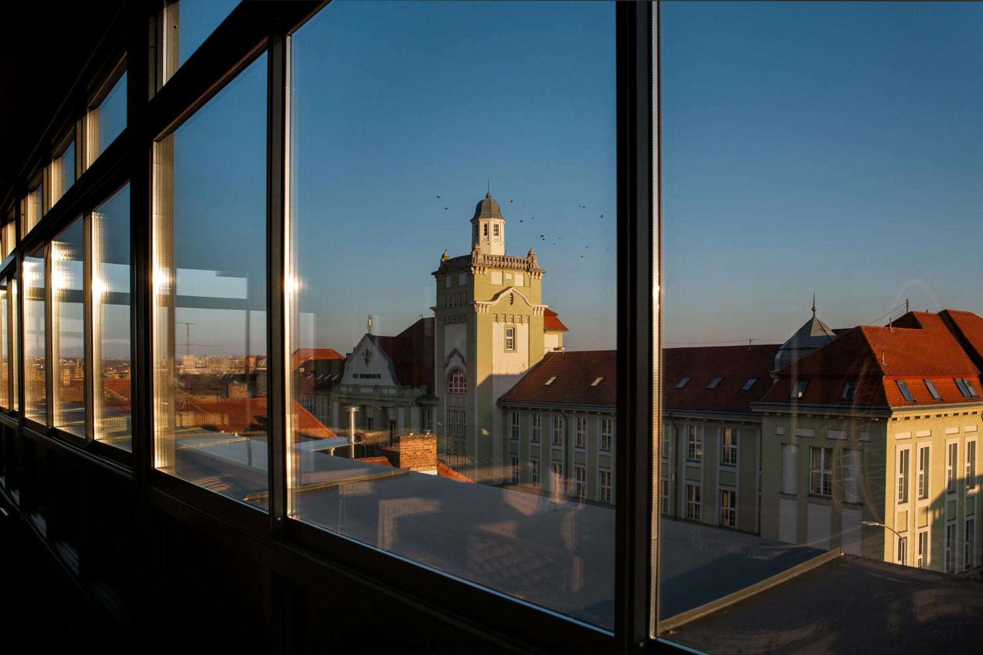 R73 Residences Печ Екстериор снимка
