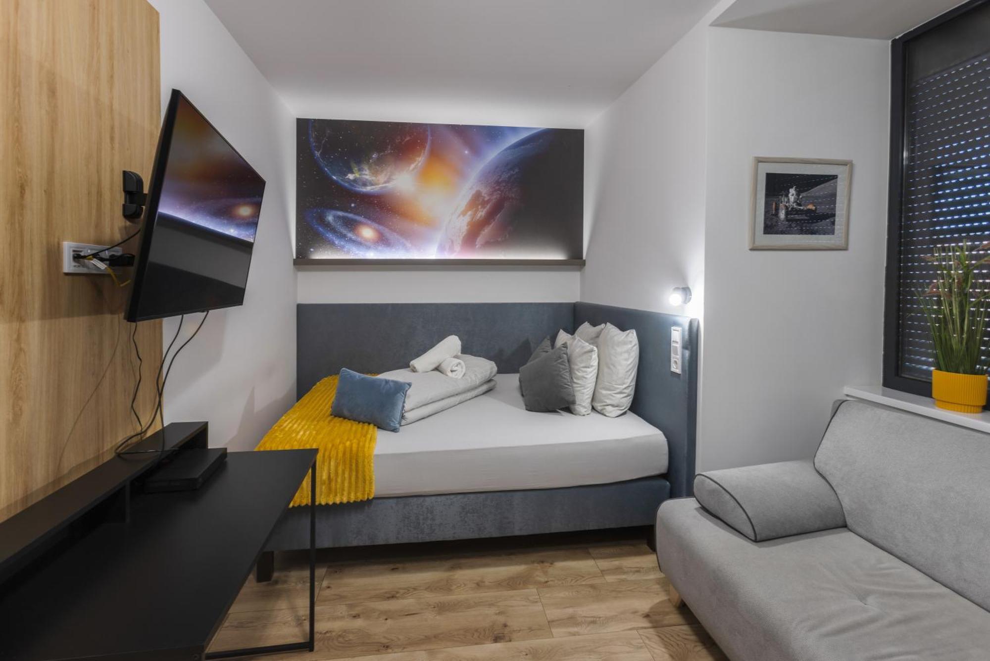 R73 Residences Печ Екстериор снимка