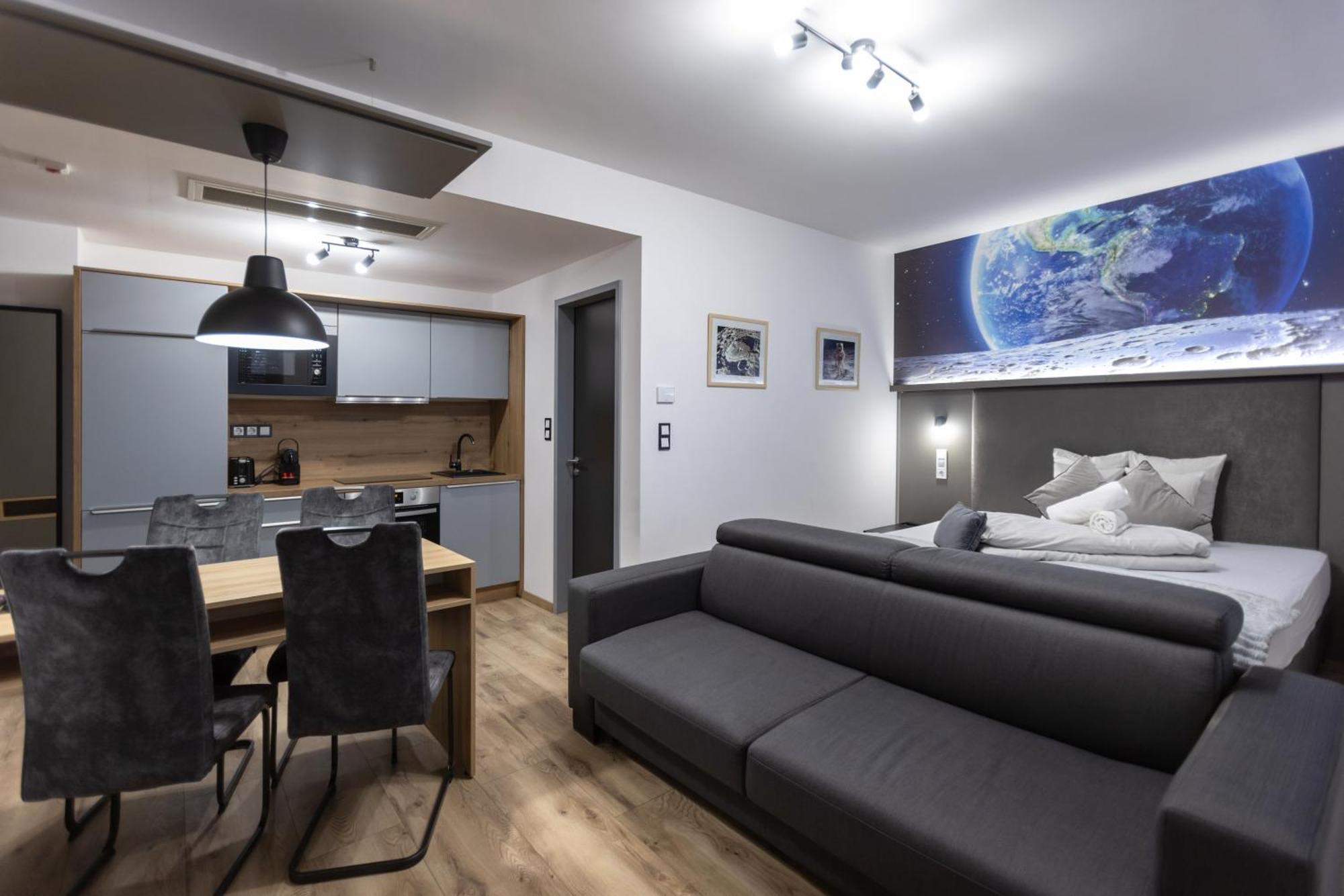 R73 Residences Печ Екстериор снимка